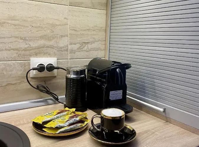 Apartment Away From - Dristor Bucharest