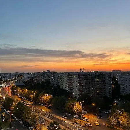 Apartment Away From - Dristor Bucharest