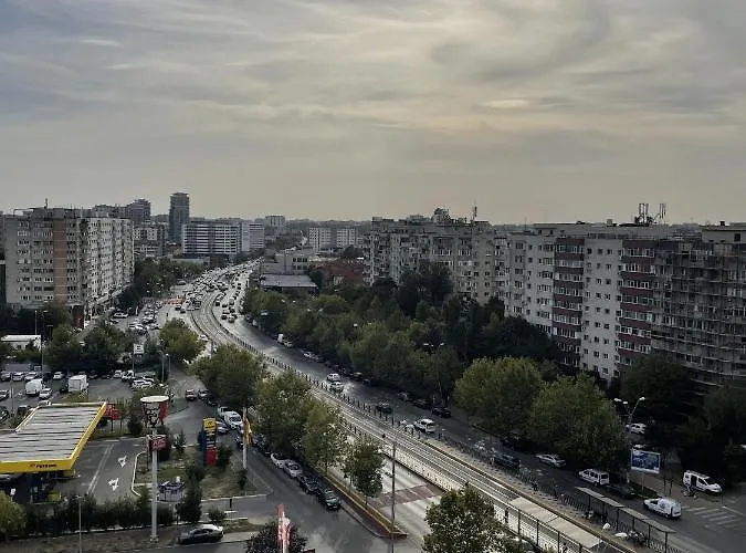 Away From - Dristor Bucureşti