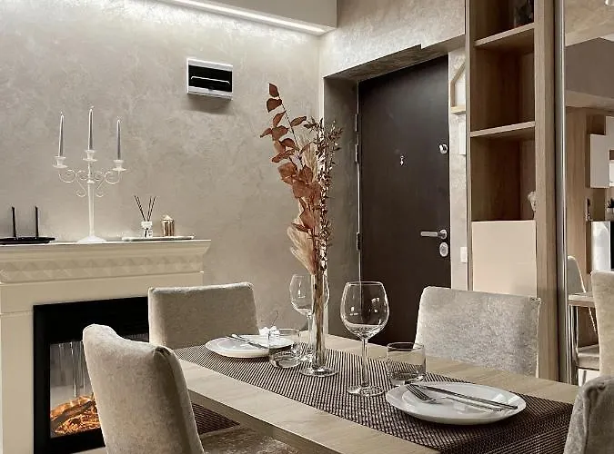 Apartament Away From - Dristor *